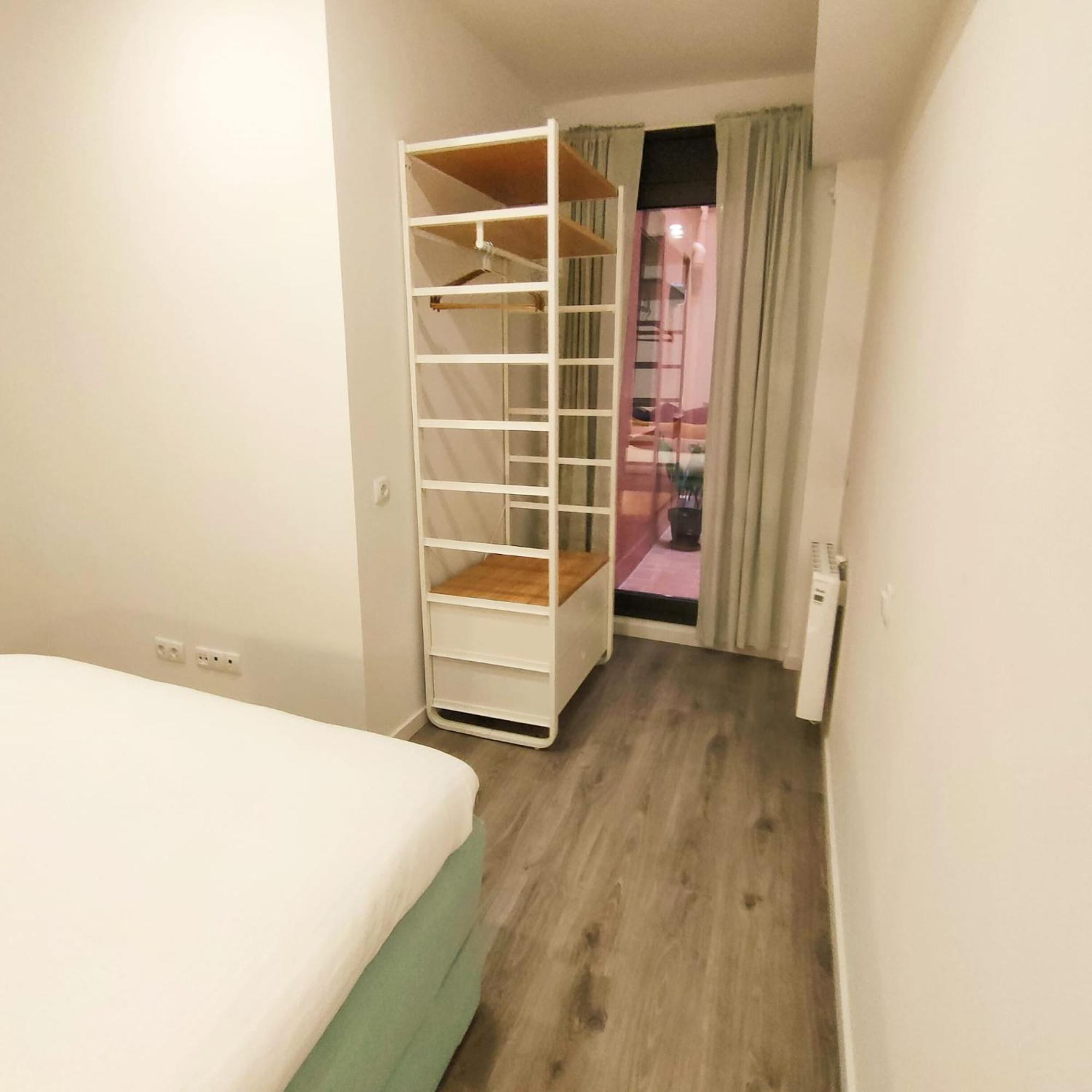 Mediterranean Barcelona Apartments Ngoại thất bức ảnh